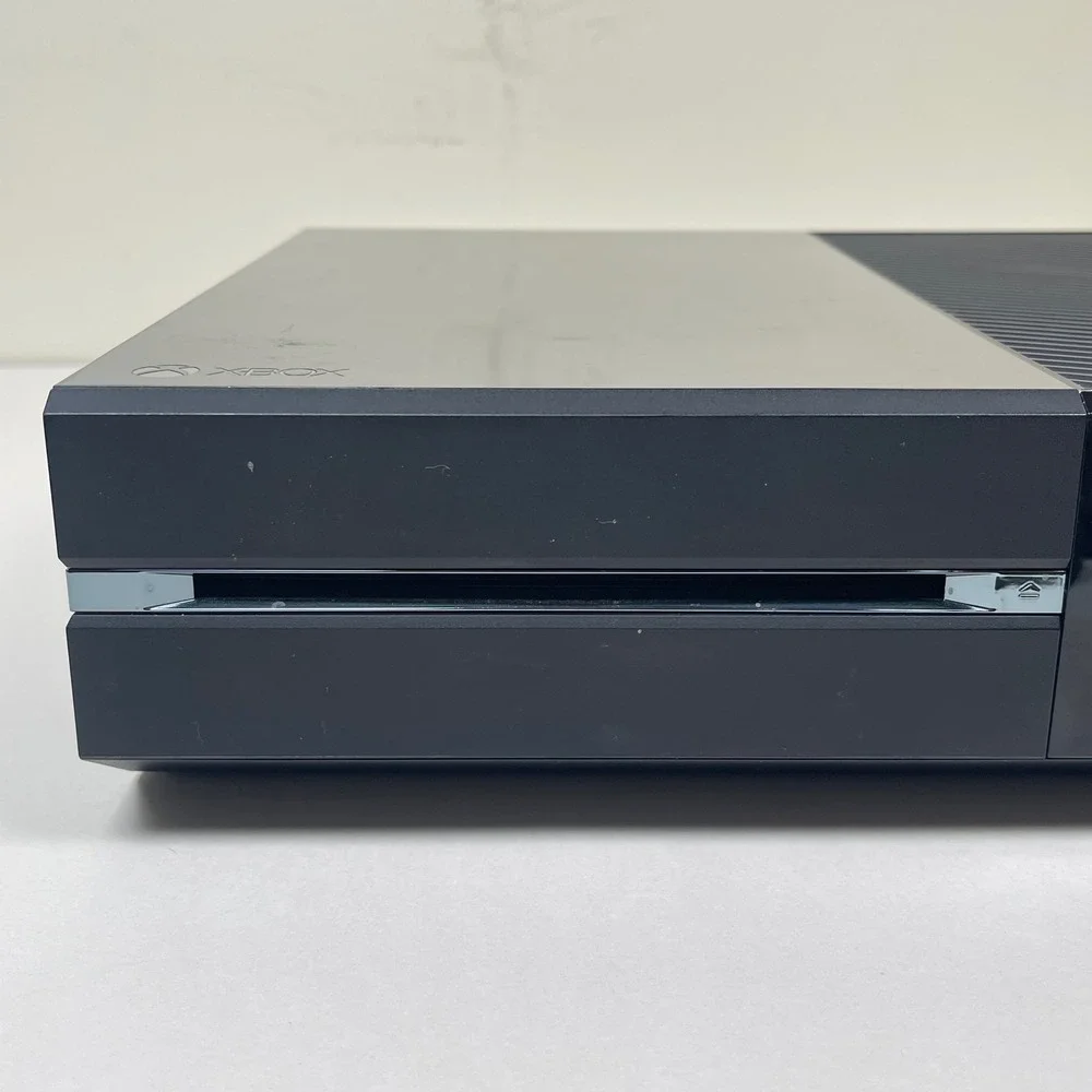 Microsoft Xbox One Console Model 1540 PARTS REPAIR ONLY Not tested